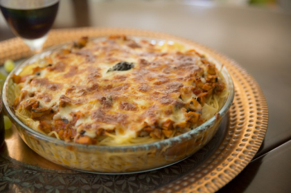 Un deliciu italian: spaghete la cuptor - VIDEO Un deliciu italian: spaghete la cuptor - VIDEO