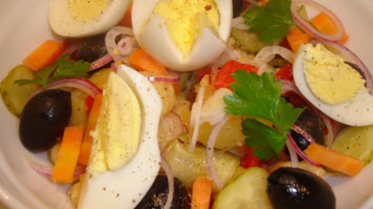 Asa prepari cea mai buna salata orientala. Reteta pe care o stiu doar bucatarii de renume Asa prepari cea mai buna salata orientala. Reteta pe care o stiu doar bucatarii de renume