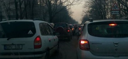 Strazile pe care trebuie sa le eviti in aceasta dimineata: Ambuteiaje si accidente - FOTO