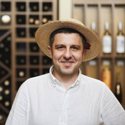 Andrei Cibotaru: "Nu exista un vin al iubirii, toate sunt facute din, cu si pentru dragoste". Top 5 vinuri care ar putea sa-ti seduca simturile de Valentine\'s Day - FOTO