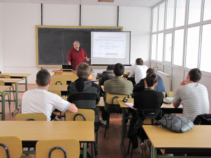 URMARESTE LIVE. Seminar, la Chisinau, pentru studentii care isi doresc burse de studii in strainatate URMARESTE LIVE. Seminar, la Chisinau, pentru studentii care isi doresc burse de studii in strainatate