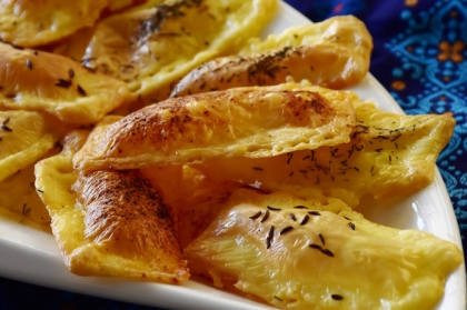 Placintele cu branza sarata! Reteta ca la bunica la tara! Placintele cu branza sarata! Reteta ca la bunica la tara!