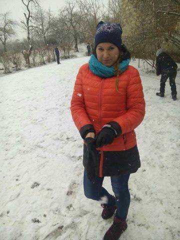 A disparut fara urma - parintii o cauta cu disperare. Ludmila, o minora de 15 ani este cautata de doua zile de catre familie si prieteni - FOTO A disparut fara urma - parintii o cauta cu disperare. Ludmila, o minora de 15 ani este cautata de doua zile de catre familie si prieteni - FOTO