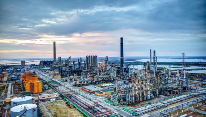 Rafinariile Rompetrol au obtinut in 2016 un profit operational de 182 de milioane de dolari si recorduri istorice de productie Rafinariile Rompetrol au obtinut in 2016 un profit operational de 182 de milioane de dolari si recorduri istorice de productie