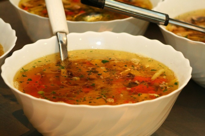 Cea mai gustoasa supa de legume! Consum-o regulat si vei putea da jos pana in 5 kilograme pe saptamana Cea mai gustoasa supa de legume! Consum-o regulat si vei putea da jos pana in 5 kilograme pe saptamana