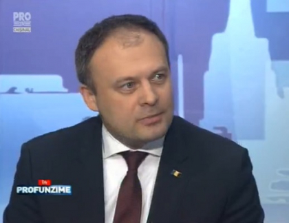 URMARESTE LIVE. Presedintele Parlamentului Andrian Candu, invitatul Lorenei Bogza, astazi, la emisiunea InPROfunzime URMARESTE LIVE. Presedintele Parlamentului Andrian Candu, invitatul Lorenei Bogza, astazi, la emisiunea InPROfunzime