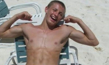 Transformarea uluitoare a tanarului care a mancat timp de 3 ani cate 19 oua pe zi. Cum arata acum - FOTO Transformarea uluitoare a tanarului care a mancat timp de 3 ani cate 19 oua pe zi. Cum arata acum - FOTO