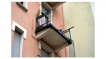 Momente de groaza pentru un moldovean stabilit in Italia. A mers la somn, insa nu putea dormi din cauza unor zgomote: S-a ridicat din pat si a vazut umbra unui individ. Ce incerca sa faca si cum s-a terminat totul Momente de groaza pentru un moldovean stabilit in Italia. A mers la somn, insa nu putea dormi din cauza unor zgomote: S-a ridicat din pat si a vazut umbra unui individ. Ce incerca sa faca si cum s-a terminat totul