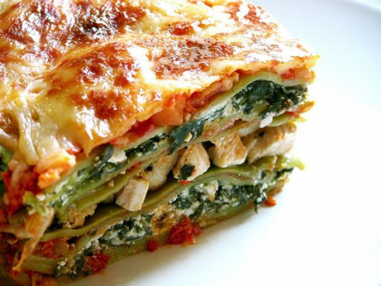 Lasagna cu pui, spanac si branza! O reteta ideala pentru cei care nu tin post
