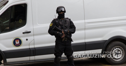 "A fost o confuzie". Jurnalistii de la portalul Gagauzinfo.MD ar fi blocat un drum alaturi de protestatarii de la Ceadir-Lunga, iar pentru asta au fost luati la sectia de politie pentru a oferi explicatii