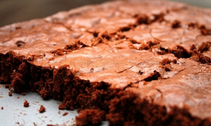 Cea mai simpla prajitura cu ciocolata! Are doar 100 de calorii Cea mai simpla prajitura cu ciocolata! Are doar 100 de calorii