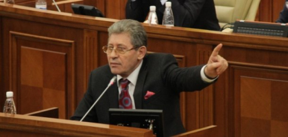 Ghimpu anunta ca trece in opozitie de 1 aprilie. Mesajul liberalului scris pe facebook Ghimpu anunta ca trece in opozitie de 1 aprilie. Mesajul liberalului scris pe facebook