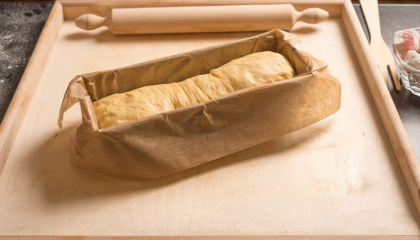 Sambata Mare! Traditii si Superstitii: de ce se baga tavile in cuptor doar cu mana dreapta Sambata Mare! Traditii si Superstitii: de ce se baga tavile in cuptor doar cu mana dreapta