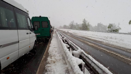 Toate cursele spre localitatile din centru si sudul tarii, ANULATE. Anuntul facut de ministerul Transporturilor Toate cursele spre localitatile din centru si sudul tarii, ANULATE. Anuntul facut de ministerul Transporturilor