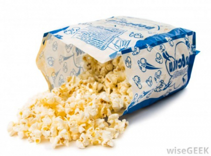 Cat de nesanatos este popcornul la microunde! Nu o sa mai mananci niciodata Cat de nesanatos este popcornul la microunde! Nu o sa mai mananci niciodata
