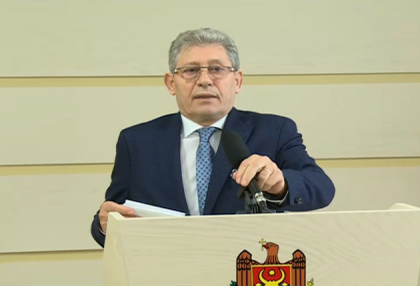 Ghimpu: "Noi avem un precedent. Atunci s-a ajuns si pana la CSJ.
Ramane Curtea Suprema de Justitie sa-si spuna cuvantul privind organizarea referendumului pentru demiterea primarului" Ghimpu: "Noi avem un precedent. Atunci s-a ajuns si pana la CSJ.
Ramane Curtea Suprema de Justitie sa-si spuna cuvantul privind organizarea referendumului pentru demiterea primarului"