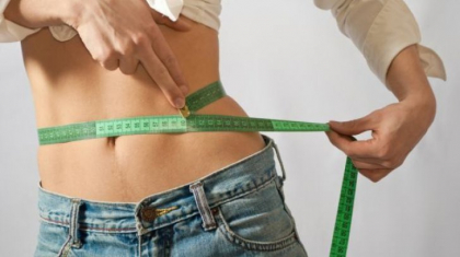 O femeie a slabit 70 de kilograme dupa ce a eliminat patru alimente din dieta sa O femeie a slabit 70 de kilograme dupa ce a eliminat patru alimente din dieta sa