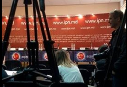 URMARESTE LIVE. Conferinta de presa cu tema "Democratia este in pericol" URMARESTE LIVE. Conferinta de presa cu tema "Democratia este in pericol"