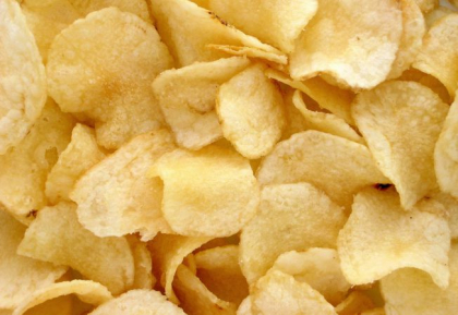 Cum sa prepari acasa cipsuri de cartofi! Sunt deliciosi si sanatosi Cum sa prepari acasa cipsuri de cartofi! Sunt deliciosi si sanatosi