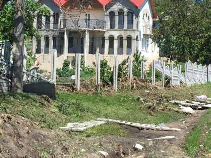 Ploile de sambata seara au facut prapad in tara. Satul Puhoi din Ialoveni arata ca dupa un potop: case inecate, culturi si drumuri distruse - GALERIE FOTO Ploile de sambata seara au facut prapad in tara. Satul Puhoi din Ialoveni arata ca dupa un potop: case inecate, culturi si drumuri distruse - GALERIE FOTO