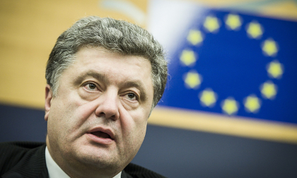 Retelele de socializare "Odnoklassniki" si "VKontakte", interzise in Ucraina pentru urmatorii 3 ani. Decretul semnat de presedintele ucrainean Petro Poroshenko