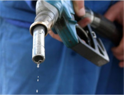 Se ieftineste benzina cu aproape 1 leu. ANRE a stabilit noile preturi plafon pentru urmatoarele 2 saptamani Se ieftineste benzina cu aproape 1 leu. ANRE a stabilit noile preturi plafon pentru urmatoarele 2 saptamani