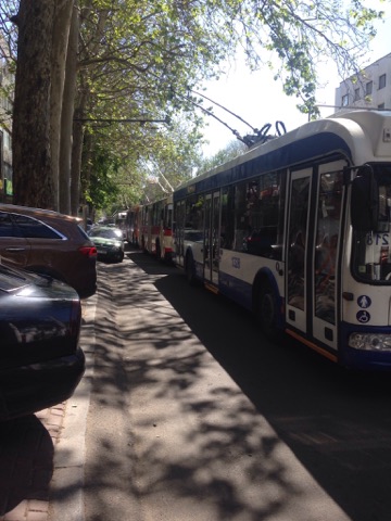 Ambuteiaj infernal in centrul capitalei. Strazile pe care nu se circula si pe care trebuie sa le eviti cel putin pana la ora 18:00 - FOTO Ambuteiaj infernal in centrul capitalei. Strazile pe care nu se circula si pe care trebuie sa le eviti cel putin pana la ora 18:00 - FOTO