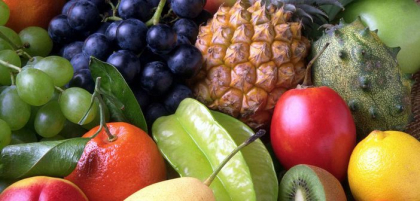 A aplicat apa oxigenata pe fructele pe care le-a cumparat de la piata! Vei incerca si tu acest truc A aplicat apa oxigenata pe fructele pe care le-a cumparat de la piata! Vei incerca si tu acest truc