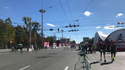 Atentie soferi. Centrul capitalei, blocat din cauza Maratonului International. Cum circula transportul public. 48 de rute - redirectionate - FOTO Atentie soferi. Centrul capitalei, blocat din cauza Maratonului International. Cum circula transportul public. 48 de rute - redirectionate - FOTO