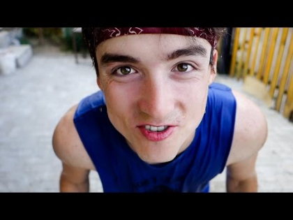 Ilie Bivol, cel mai popular vlogger din Moldova, printre cei mai populari si in Romania. Ilie\'s Vlogs intr-un reportaj \'Romania te iubesc\'