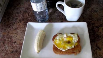 Dieta militara, cu inghetata! Cum sa slabesti aproape un kilogram pe zi Dieta militara, cu inghetata! Cum sa slabesti aproape un kilogram pe zi