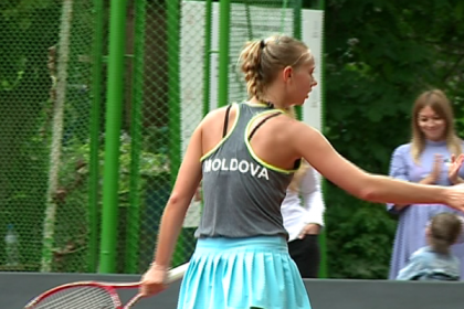 Calificare istorica pentru nationala Moldovei de tenis: a ajuns in grupa a doua euro-africana din Fed Cup, dupa ce s-a impus in fata Ciprului - VIDEO Calificare istorica pentru nationala Moldovei de tenis: a ajuns in grupa a doua euro-africana din Fed Cup, dupa ce s-a impus in fata Ciprului - VIDEO
