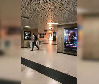 Atac terorist esuat intr-o gara din Bruxelles. Un barbat care ar fi strigat "Allah e mare", ucis de militari Atac terorist esuat intr-o gara din Bruxelles. Un barbat care ar fi strigat "Allah e mare", ucis de militari