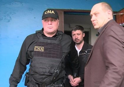 Fostul Presedinte al Consiliului raional Criuleni, fostul vicepresedinte al CRC, dar si un manager de proiecte - trimisi in judecata pentru coruptie in scopul favorizarii implimentarii unor proiecte finantate de UE Fostul Presedinte al Consiliului raional Criuleni, fostul vicepresedinte al CRC, dar si un manager de proiecte - trimisi in judecata pentru coruptie in scopul favorizarii implimentarii unor proiecte finantate de UE