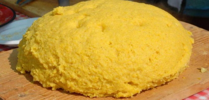 Credeai ca mamaliga ingrasa? Fals. Ce efecte are asupra organismului acest preparat traditional Credeai ca mamaliga ingrasa? Fals. Ce efecte are asupra organismului acest preparat traditional