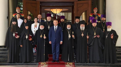 Igor Dodon a decorat cu distinctii de stat 16 preoti. Printre acestia si episcopul Marchel care a criticat-o public pe Maia Sandu in plina campanie electorala - Anticoruptie.md Igor Dodon a decorat cu distinctii de stat 16 preoti. Printre acestia si episcopul Marchel care a criticat-o public pe Maia Sandu in plina campanie electorala - Anticoruptie.md