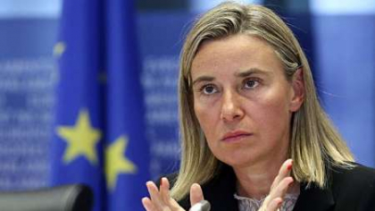 Federica Mogherini si Johannes Hahn: "Votul de joi din Parlamentul RM pentru a implementa modificari ale sistemului electoral al tarii vine in directa contradictie cu recomandarile recente" Federica Mogherini si Johannes Hahn: "Votul de joi din Parlamentul RM pentru a implementa modificari ale sistemului electoral al tarii vine in directa contradictie cu recomandarile recente"