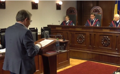Referendumul lui Igor Dodon nu va avea loc. CC a declarat neconstitutional decretul presedintelui privind organizarea plebiscitului Referendumul lui Igor Dodon nu va avea loc. CC a declarat neconstitutional decretul presedintelui privind organizarea plebiscitului
