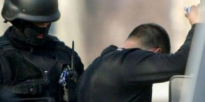 Patru indivizi condamnati, in total, la 73 de ani de inchisoare: au recrutat 11 persoane, printre care 6 minore si le-ar fi exploatat sexual, in mai multe apartamente din capitala