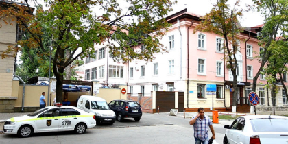 Anul 2016: Deputatii la cumparaturi: tranzactii de zeci sau chiar sute de mii de euro - Ziarul de Garda Anul 2016: Deputatii la cumparaturi: tranzactii de zeci sau chiar sute de mii de euro - Ziarul de Garda