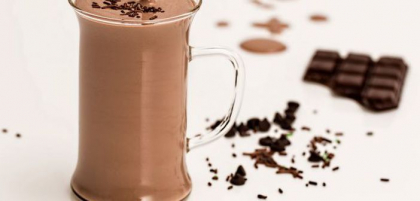 Bautura cu ciocolata care topeste kilogramele in plus! Sigur nu stiai ca ai voie sa consumi asa ceva cand esti la dieta Bautura cu ciocolata care topeste kilogramele in plus! Sigur nu stiai ca ai voie sa consumi asa ceva cand esti la dieta