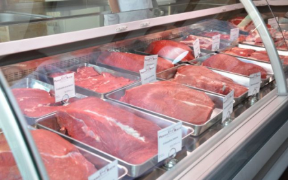 Alimente care favorizeaza aparitia cancerului: " Carnea, ca sa fie frumoasa, se da cu nitriti". Fructele si legumele, bune doar daca nu sunt tratate chimic! Alimente care favorizeaza aparitia cancerului: " Carnea, ca sa fie frumoasa, se da cu nitriti". Fructele si legumele, bune doar daca nu sunt tratate chimic!