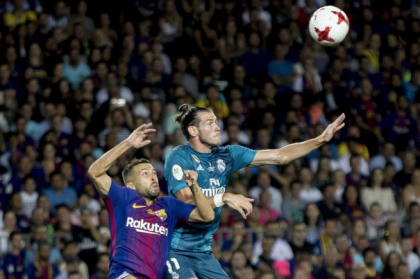 Real Madrid invinge FC Barcelona si in retur si cucereste Supercupa Spaniei pentru a 10-a oara. Asensio, noul galactic al madrilenilor - Mediafax.ro