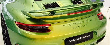 Porsche-ul asta a uimit internetul. Numai culoarea exterioara costa peste 80.000 de euro - GALERIE FOTO Porsche-ul asta a uimit internetul. Numai culoarea exterioara costa peste 80.000 de euro - GALERIE FOTO