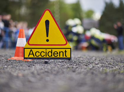 Grav accident pe traseul Balti-Sarateni. Un barbat a fost lovit mortal de o masina in timp ce traversa strada neregulamentar Grav accident pe traseul Balti-Sarateni. Un barbat a fost lovit mortal de o masina in timp ce traversa strada neregulamentar