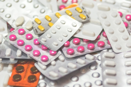 Ce se intampla, de fapt, daca iei medicamentele cu suc in loc de apa! Iata ce spun specialistii Ce se intampla, de fapt, daca iei medicamentele cu suc in loc de apa! Iata ce spun specialistii