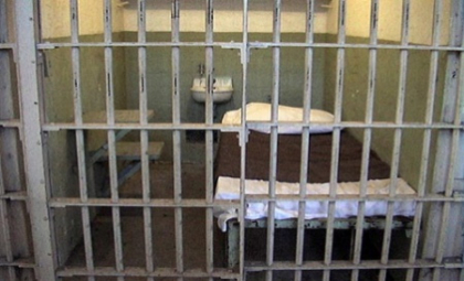 Trei angajati de la penitenciarul 13 si doi de la penitenciarul 16, suspendati din functie in urma decesului tanarului Andrei Braguta