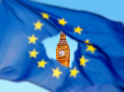 Londra vrea sa puna capat liberei circulatii pentru muncitori dupa iesirea din UE Londra vrea sa puna capat liberei circulatii pentru muncitori dupa iesirea din UE