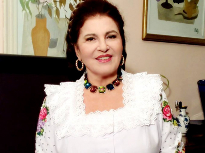 Irina Loghin a tinut o cura de detoxifiere, care a ajutat-o sa nu-i mai fie foame seara!Evident, a slabit! Iata despre ce este vorba Irina Loghin a tinut o cura de detoxifiere, care a ajutat-o sa nu-i mai fie foame seara!Evident, a slabit! Iata despre ce este vorba