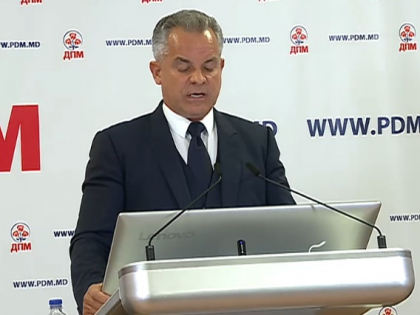 PD a anuntat candidatul la functia de ministru al Apararii. Filip il va propune astazi lui Dodon. Este de la PPEM. Plahotniuc: "Daca nu-l accepta, il vom inainta a doua oara si va fi obligat sa accepte" PD a anuntat candidatul la functia de ministru al Apararii. Filip il va propune astazi lui Dodon. Este de la PPEM. Plahotniuc: "Daca nu-l accepta, il vom inainta a doua oara si va fi obligat sa accepte"